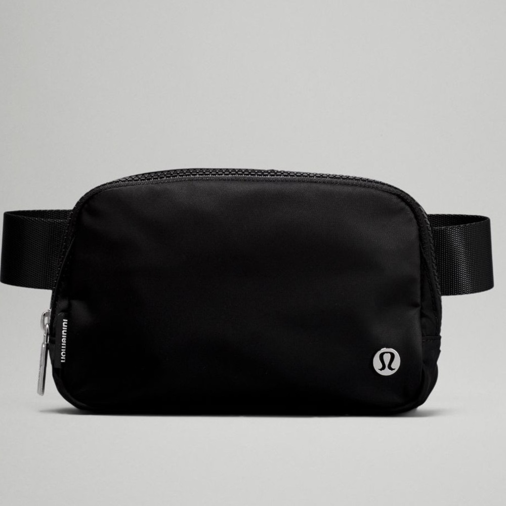 NWT Lululemon Everywhere Belt Bag Large Black - Picture 1 of 7